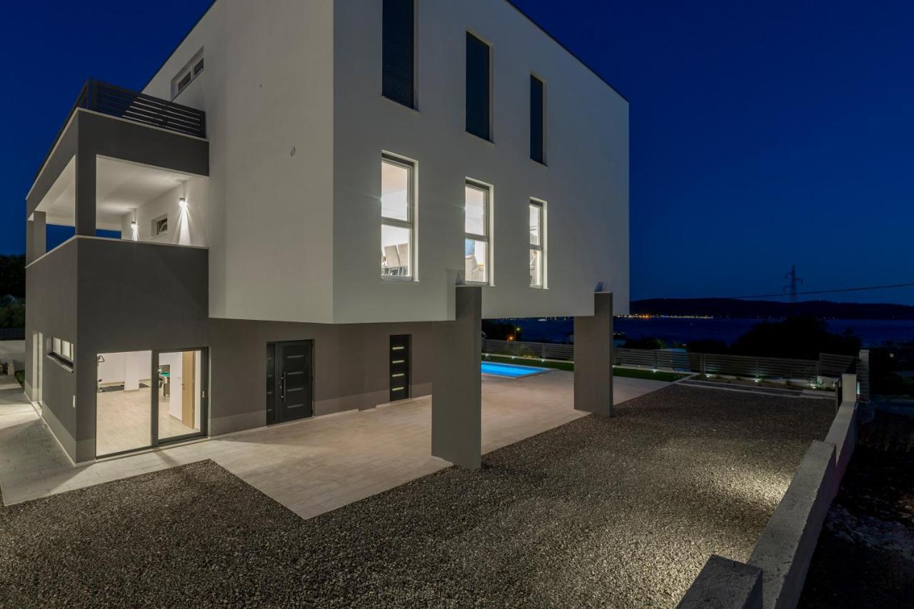 Luxury Villa La Nonna Ana - Heated Pool, Sea View, Near Split Kastela Exterior photo
